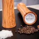 Pfeffermühle Olive Modell Frankfurt -Zassenhaus  